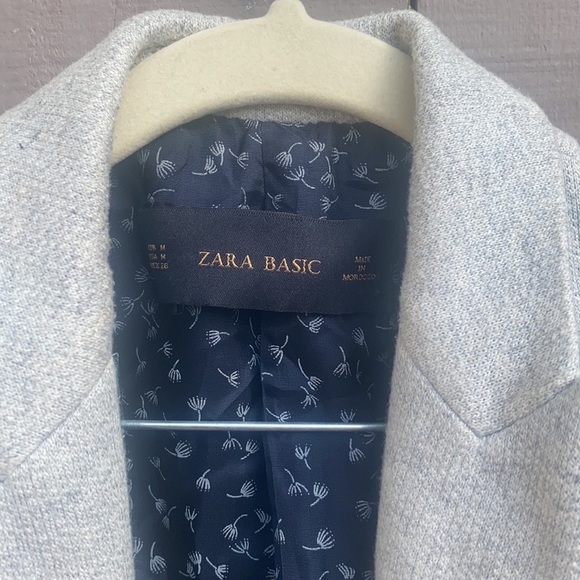 Zara cotton blazer. Beautiful and classy. - Picture 2 of 4